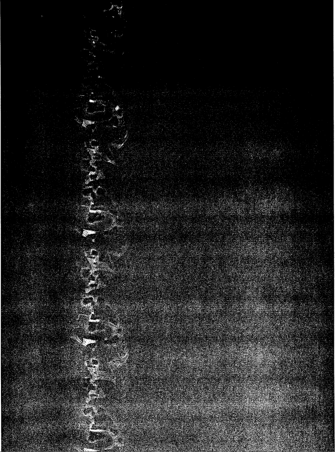 Brother MFC-9140CDN Druckfehler auf einem schwarzen Papier